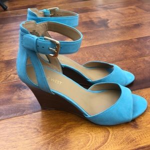 Nine West Wedge Sandal Turquiose